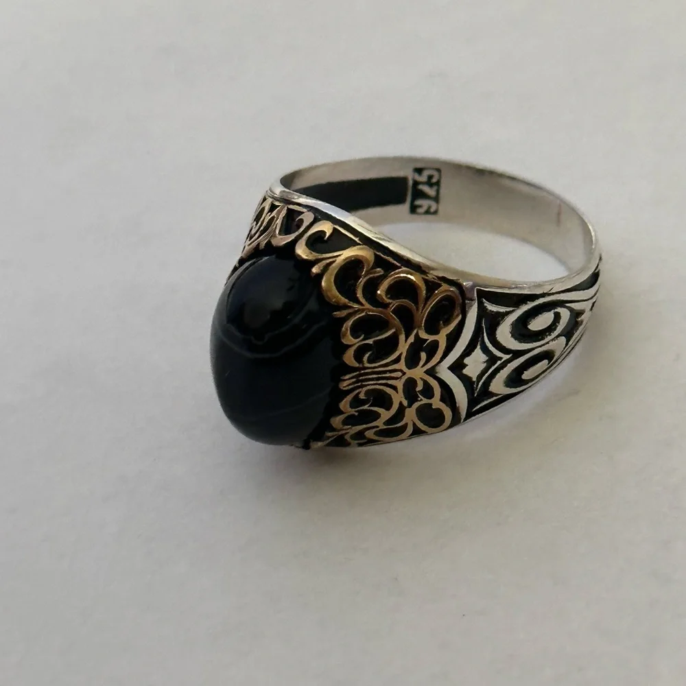 Unisex 925 Sterling silver ring blue stone